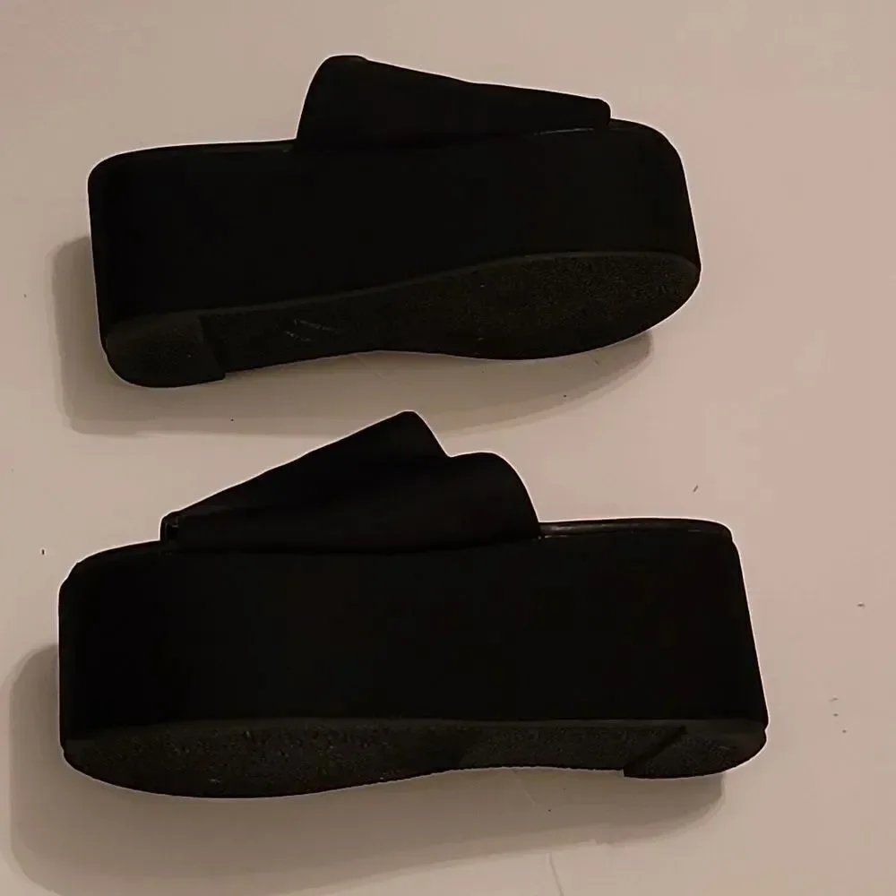 LILIANA PLATFORM WEDGE OPEN TOE SLIP-ON WOMEN